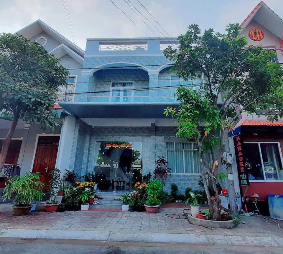 Muoi Homestay Chi Khu Co Ong Exterior photo